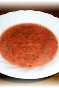 トマトと青紫蘇の冷静スープ