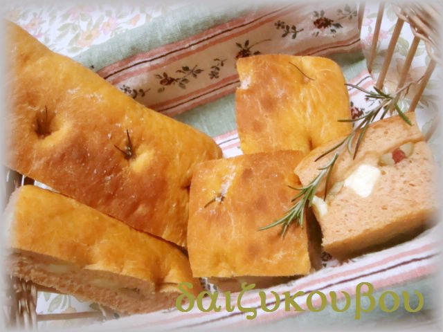ふっかふか♪オリーブチーズのシンプルパンの画像