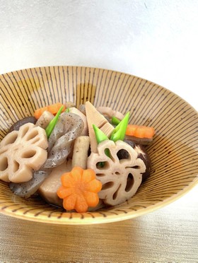お食い初めに。おばあちゃんの味…お煮しめ