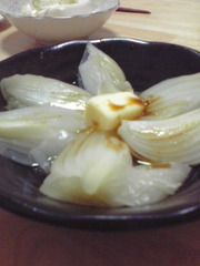 炊飯器で!あまーい新たまねぎの写真