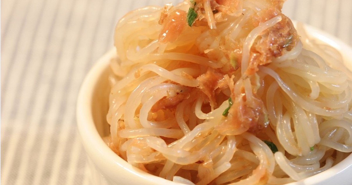 結び白滝の麺つゆ辛子和え レシピ 作り方 By ブッコロリ クックパッド 簡単おいしいみんなのレシピが366万品
