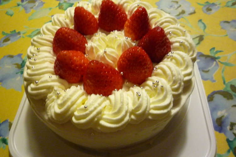 苺たっぷりショートケーキ レシピ 作り方 By Meru クックパッド 簡単おいしいみんなのレシピが356万品