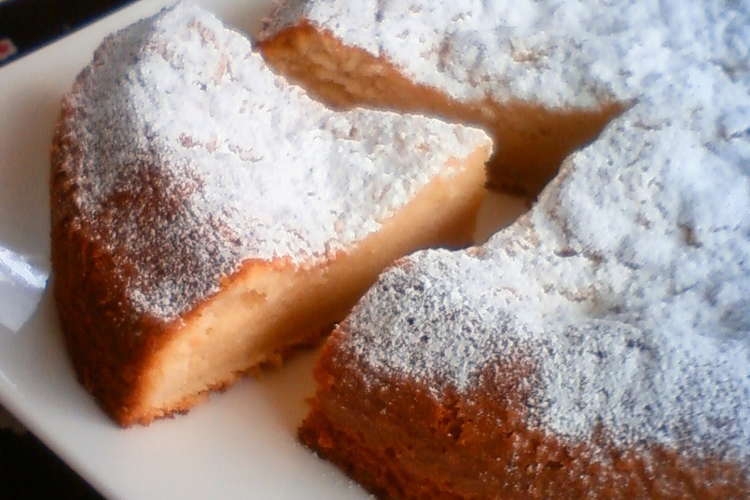 いちご風味 ホワイトチョコガトーショコラ レシピ 作り方 By りるぷり クックパッド 簡単おいしいみんなのレシピが352万品