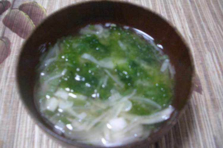 新物あおさと新たまねぎのお味噌汁 レシピ 作り方 By がんこてい クックパッド