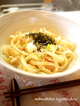●簡単コク旨♪明太クリームチーズうどん●