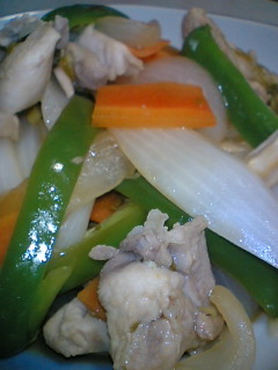 柔らかい！酢ネギで鶏と野菜の蒸し焼きの写真
