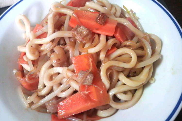 やみつき バター醤油でホルモン焼きうどん レシピ 作り方 By ゆみｐｕ クックパッド 簡単おいしいみんなのレシピが358万品