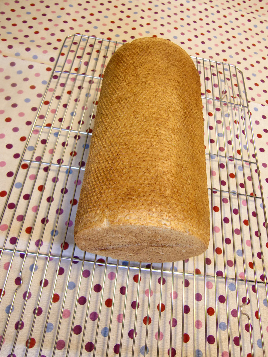 小麦胚芽入りのうまうま＜メッシュパン＞♪の画像