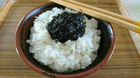 ご飯がモリモリ進んじゃう♪生海苔の佃煮