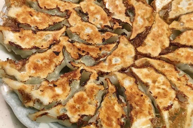 ザ 餃子 野菜多めがウマイ レシピ 作り方 By Sunnyようこ クックパッド 簡単おいしいみんなのレシピが376万品