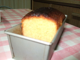HMサラダ油で卵たっぷりパウンドケーキ