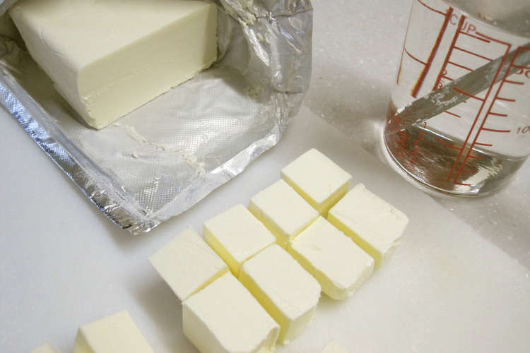 クリームチーズが綺麗に切れる方法 レシピ 作り方 By わん吉の母 クックパッド 簡単おいしいみんなのレシピが357万品