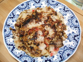 餅でお好み焼き