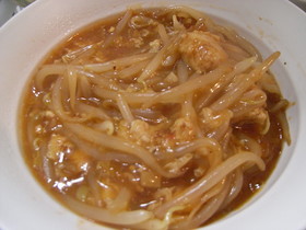 冷凍豆腐で肉なし満足♪もやし入り麻婆豆腐