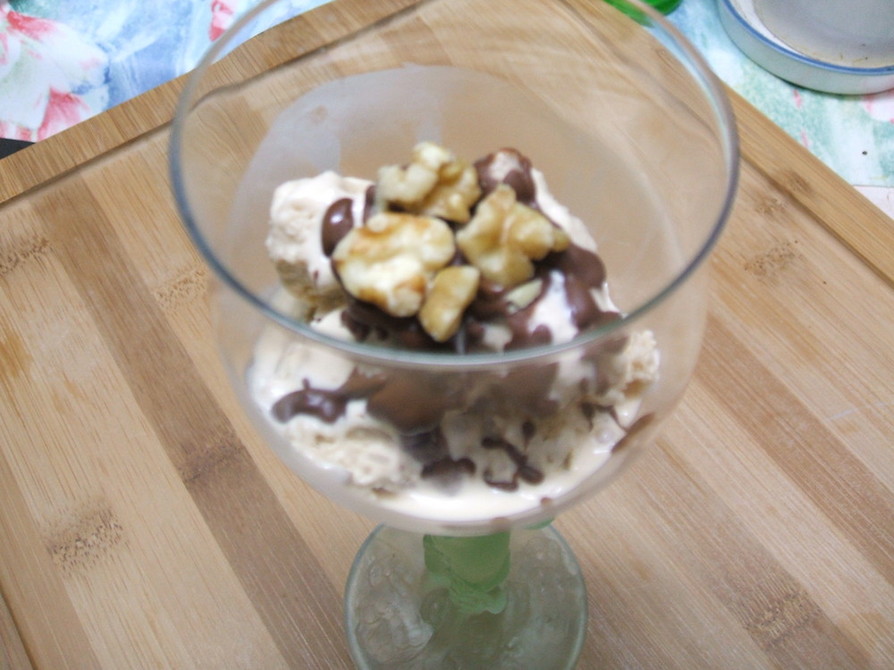 へーゼルナッツアイスクリームの画像