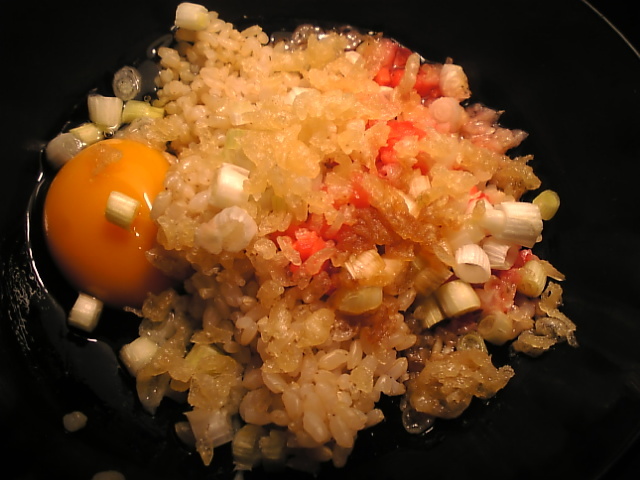 紅生姜と揚げ玉の卵かけご飯の画像