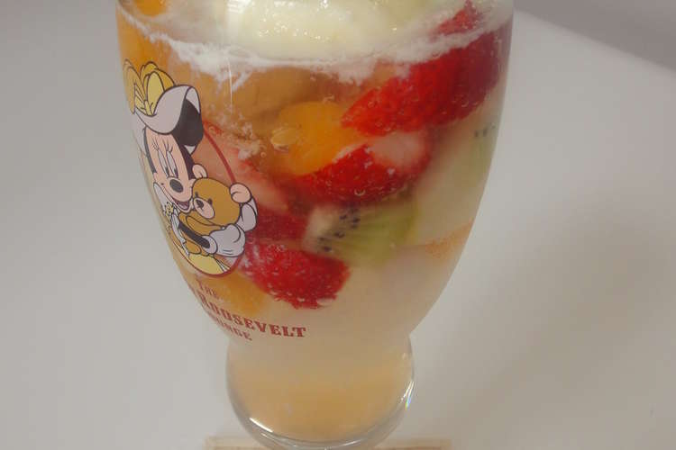 アイス On サイダーフルーツポンチ レシピ 作り方 By マキティマキティ クックパッド 簡単おいしいみんなのレシピが351万品