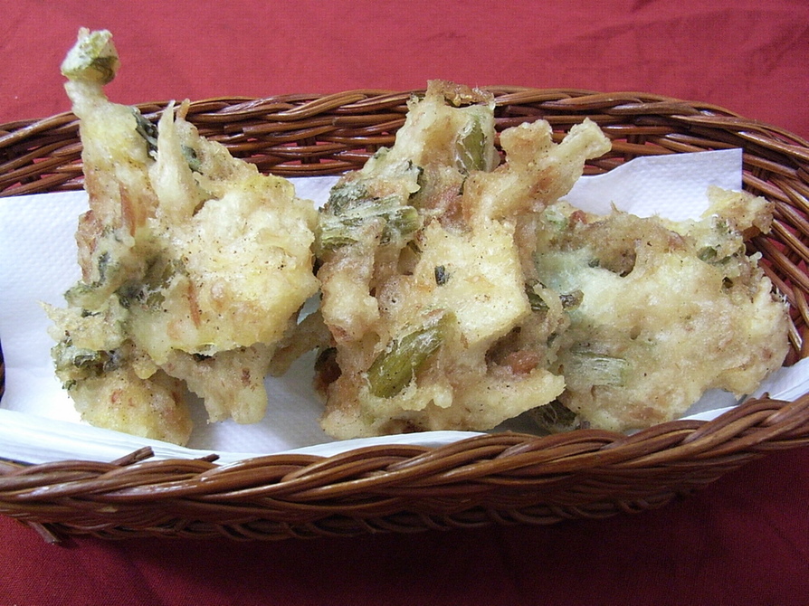 筍とツナと野沢菜漬のかき揚の画像