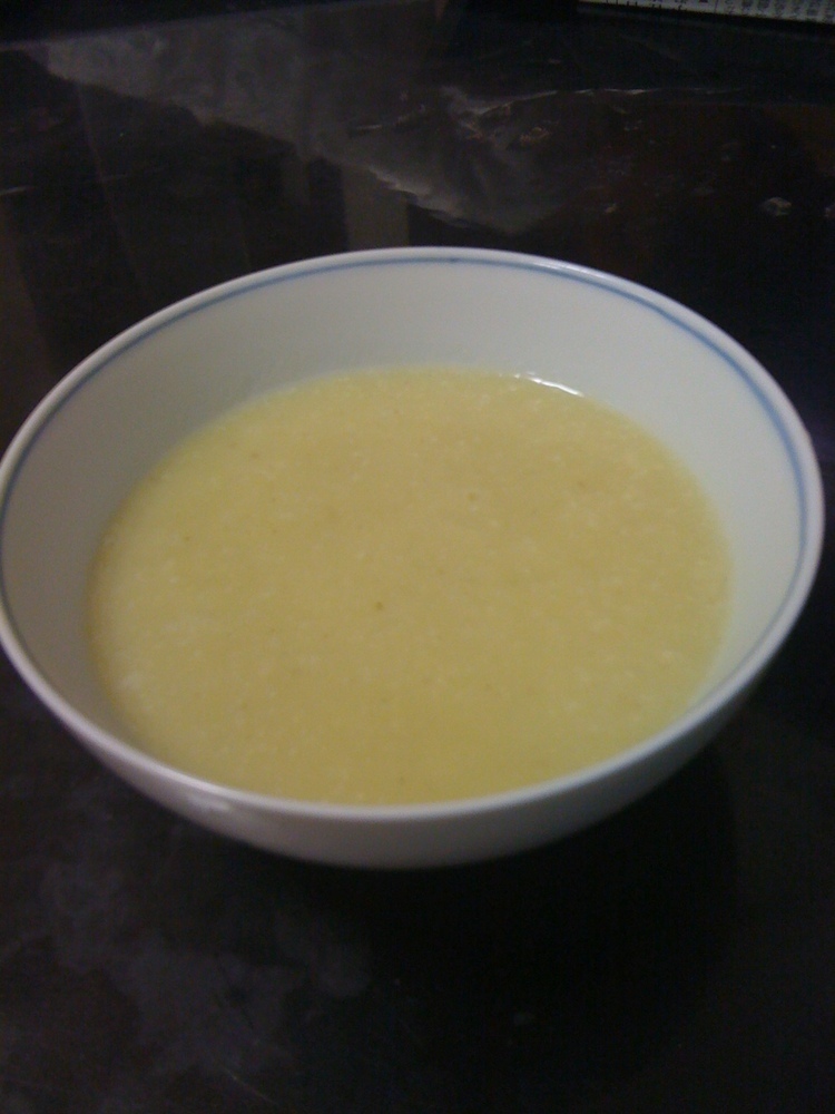 素朴なさつま芋のスープの画像