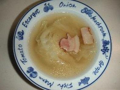 これは簡単　キャベツとベーコンのスープの写真