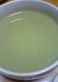 エンドウ豆(グリンピース）のスープ