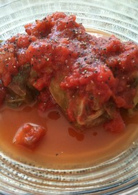 魚肉ソーセージロールキャベツのトマト煮