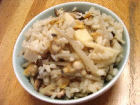 あさりの炊き込みご飯