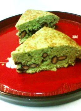 炊飯器&HMで簡単♪黒豆抹茶おからケーキ