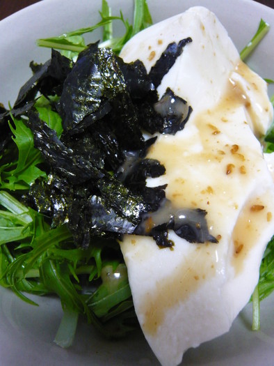 ５分で簡単☆海苔と豆腐のサラダ☆の写真