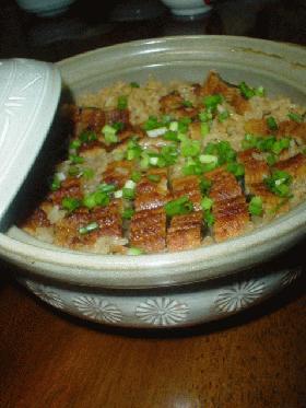 うみぁー！ひつまぶし風!?★土鍋でうなぎ釜めし★