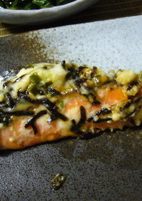 鮭の昆布マヨソース焼き