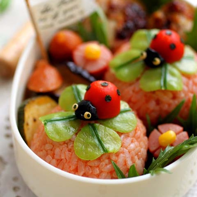 テントウムシとクローバーのお弁当 レシピ 作り方 By アールmama クックパッド 簡単おいしいみんなのレシピが351万品