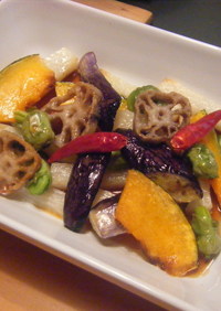 彩り野菜の温製サラダ