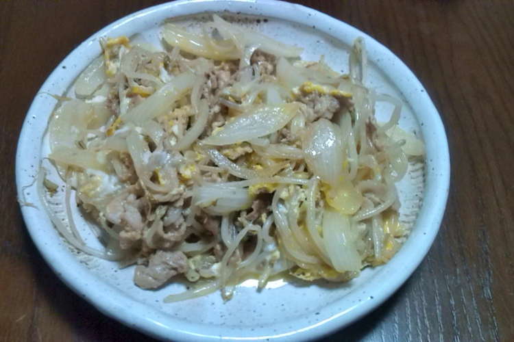 新玉ねぎ 豚肉 もやしの卵とじ お弁当も レシピ 作り方 By となりのこっこ クックパッド 簡単おいしいみんなのレシピが355万品