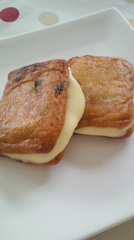 簡単おつまみ!チーズinさつまあげ☆