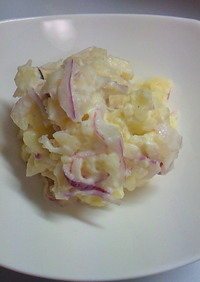 紫玉葱で彩りポテトサラダ