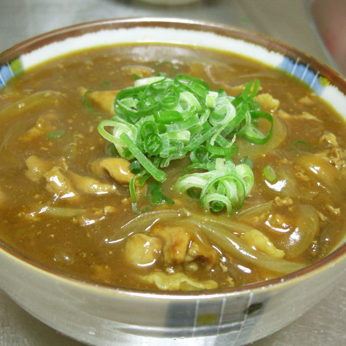 だしの効いた◎うどん屋さんのカレーうどん