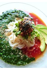 ネバネバ三昧の✰陰陽素麺✰～モロヘイヤ・トマト