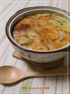 蕪とアボカドのカレーマカロニグラタン