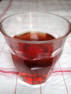 薬効豊富な薬膳健康茶【びわの葉茶】の画像
