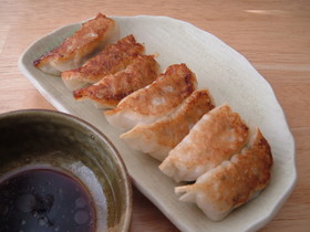 野菜たっぷり☆ザーサイ入り手作り餃子