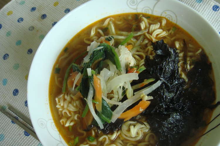 簡単 食べるラー油でお店風ラーメン レシピ 作り方 By ハオ太太 クックパッド 簡単おいしいみんなのレシピが364万品