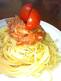 トマトとアンチョビの冷製パスタ
