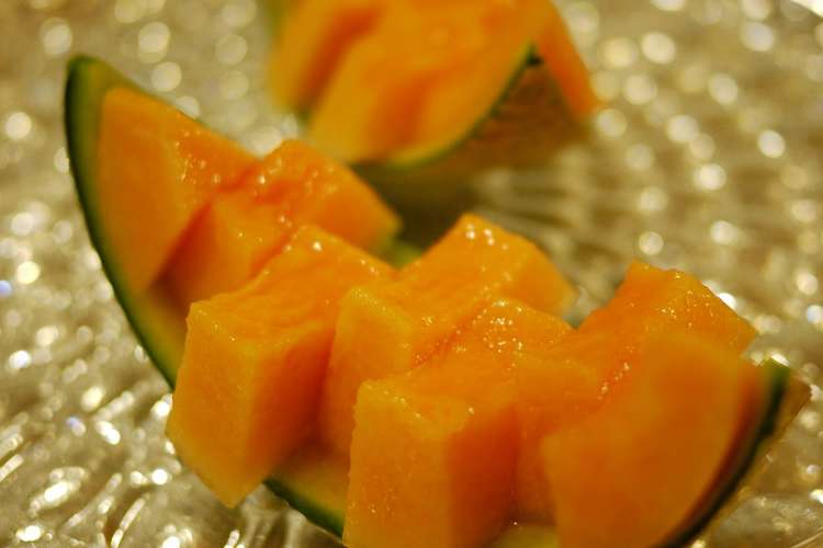 楽々 メロンの飾り切り レシピ 作り方 By Rickyw クックパッド 簡単おいしいみんなのレシピが359万品