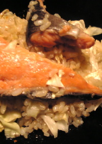 塩鮭とキャベツの炒飯