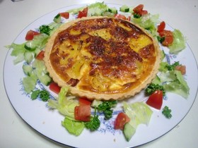 簡単!生地から作るじゃがいものキッシュ♪