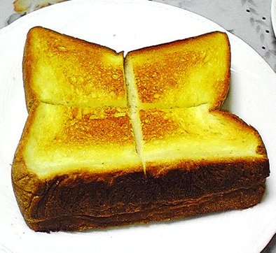 塩バタートースト　シンプル朝メニューの写真