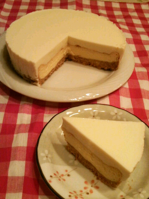 レア＆ベイクド★二層のチーズケーキの画像