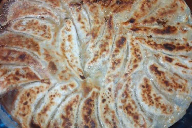 パリパリ羽根つき餃子の焼き方 D レシピ 作り方 By カピさん くたぷ クックパッド 簡単おいしいみんなのレシピが354万品