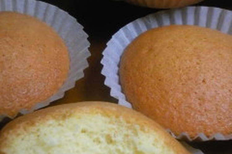 簡単 材料３つで カップケーキ レシピ 作り方 By Risaちょこ クックパッド 簡単おいしいみんなのレシピが370万品